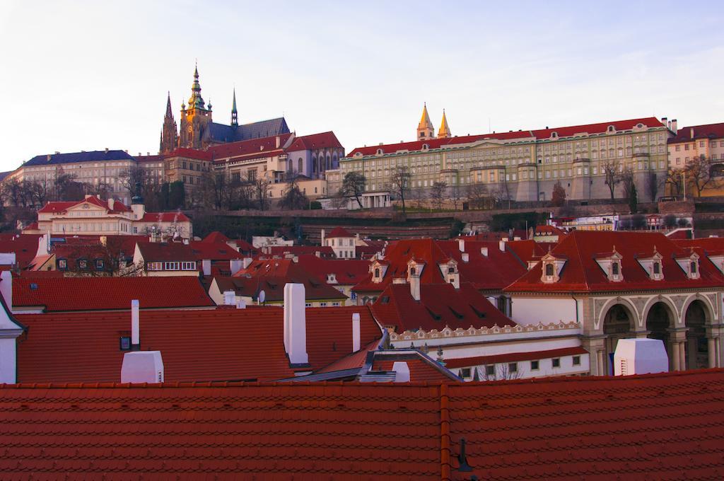 The Castle Apartments Prag Rum bild